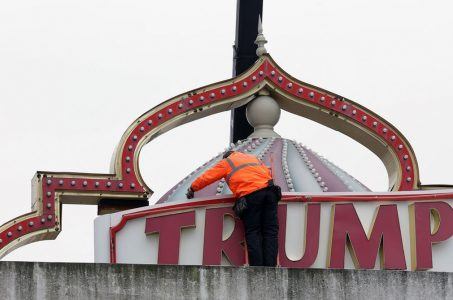 Trump Taj sign ownership dispute