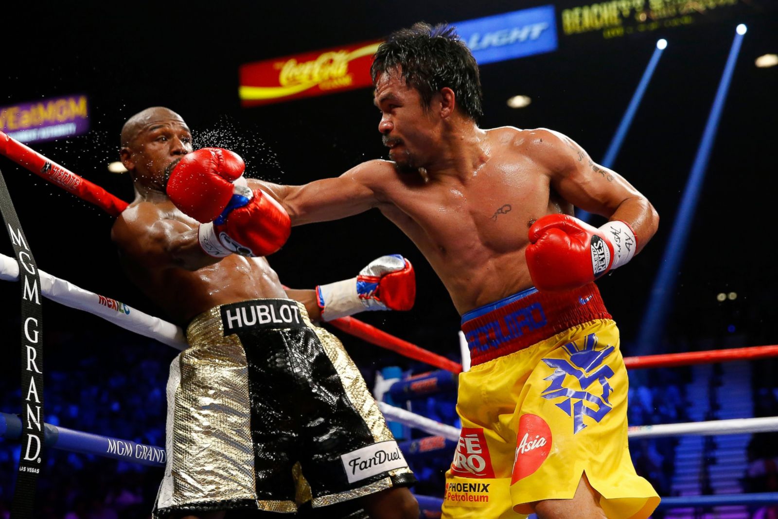 Manny Pacquiao Floyd Mayweather boxing odds