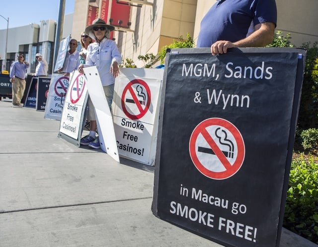 Macau casinos smoking ban lounges