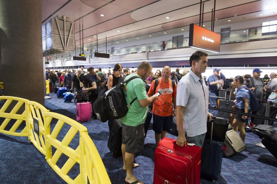 Southwest Airlines McCarran pilot shortage Las Vegas