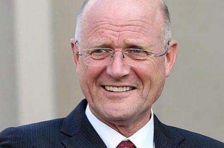 Leyonhjelm forces online poker inquiry in Australia