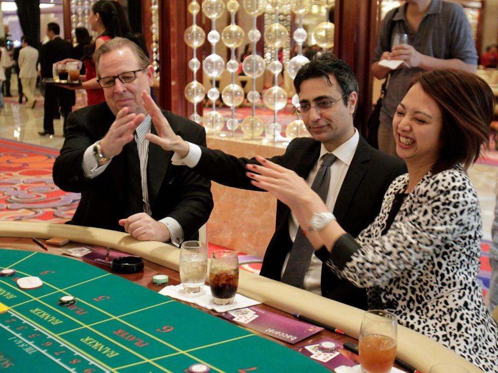  Baccarat players $10 million