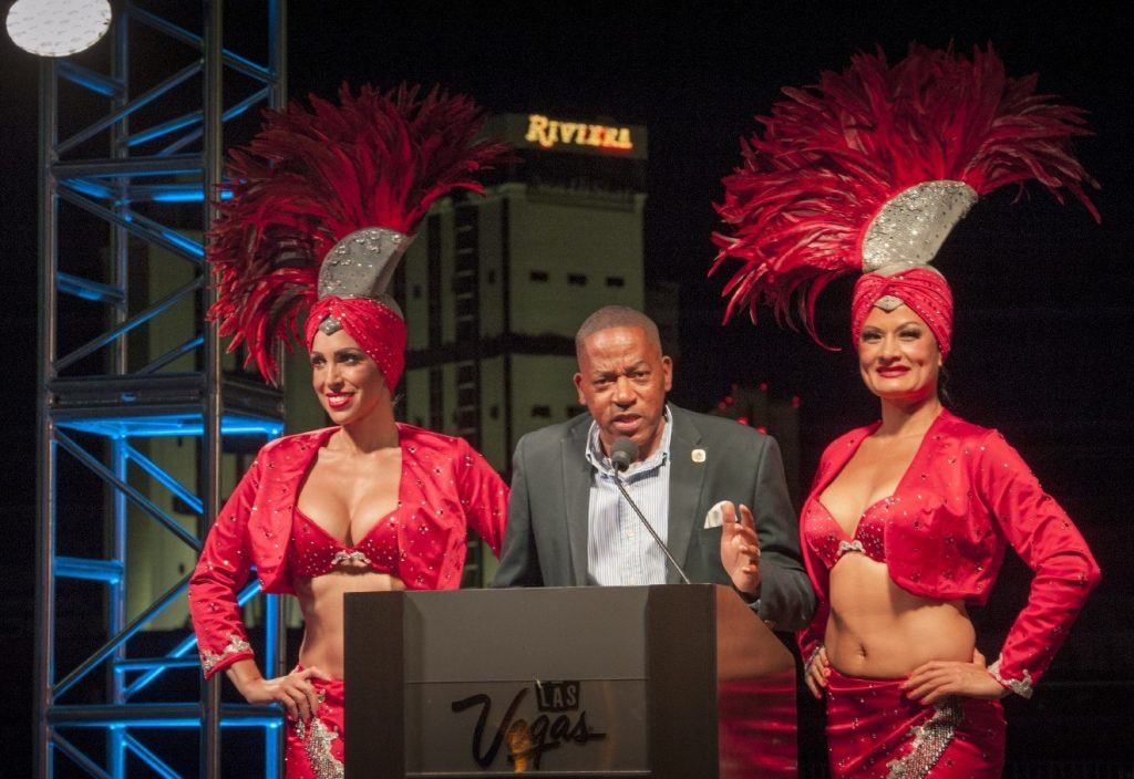 Lawrence Weekly Las Vegas showgirls