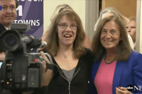 $758.7 Million Powerball winner Mavis Wanczyk