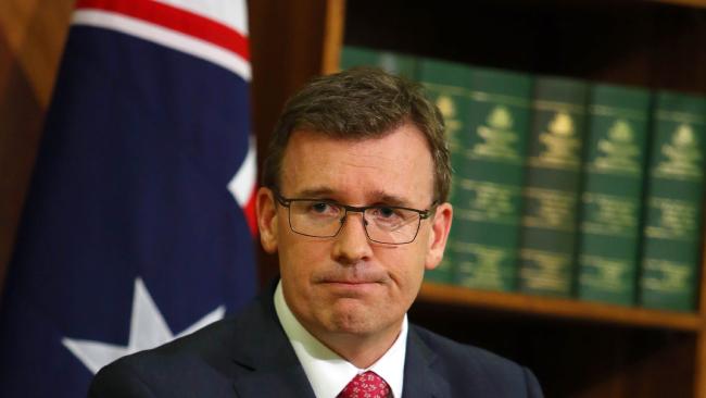 MP Alan Tudge, banner of online poker in Australia