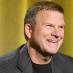 Casino Billionaire Tilman Fertitta Borrowing $1.4B to Finance Houston Rockets Purchase