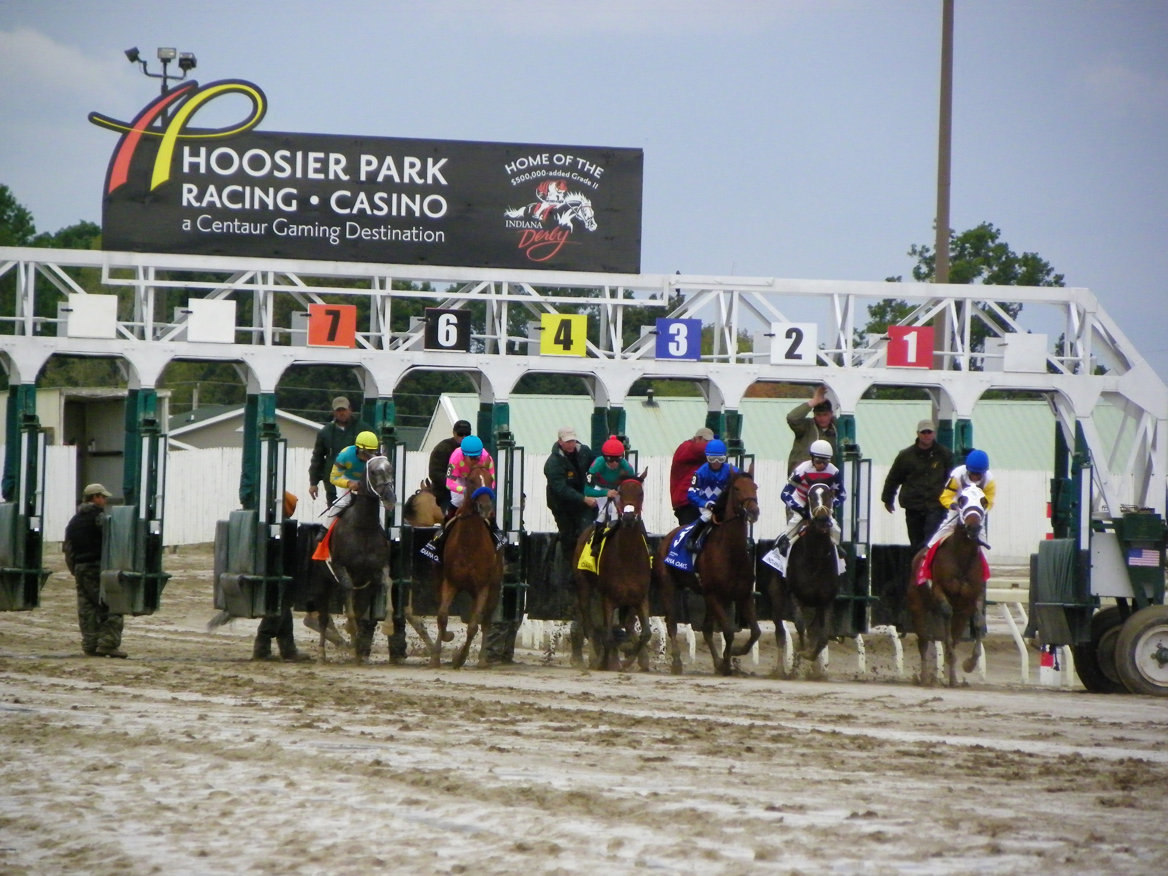 Caesars Entertainment Indiana racetrack