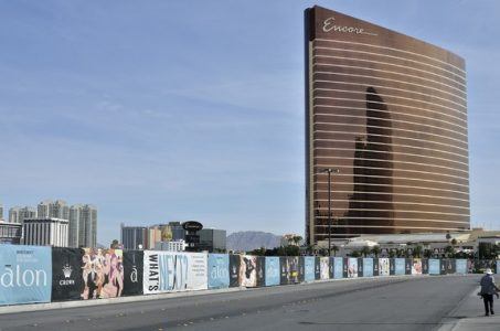 Crown finalizes sale of Alon project to Wynn