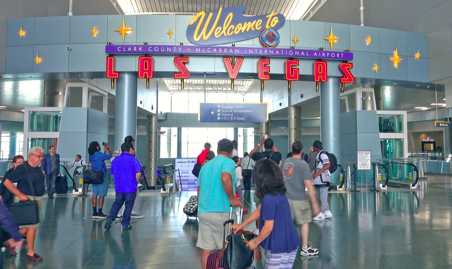 Las Vegas sees record airport passengers, but fewer visitors, Inside  Gaming, Business