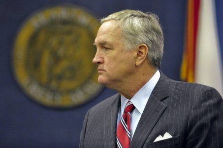 Alabama DFS bill fails to change Luther Strange’s 2016 opinion