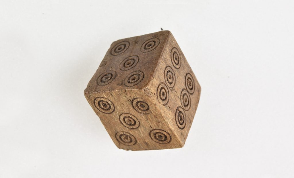 Medieval die cheating