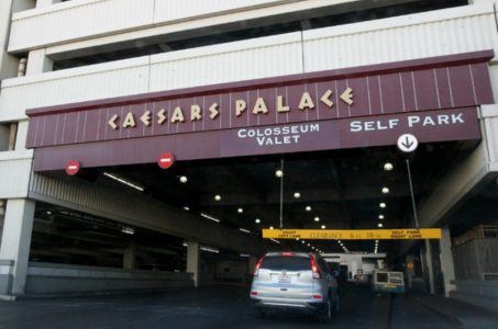 Las Vegas resort parking fees