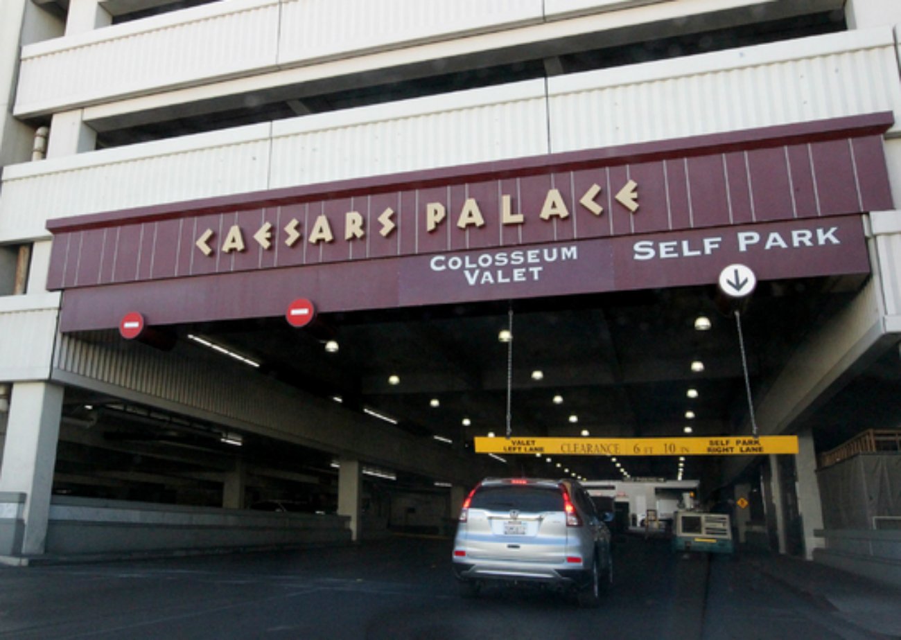 Las Vegas resort parking fees