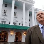 FanDuel Signs Sports Betting Deal With West Virginia’s Greenbrier Hotel