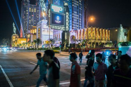 Macau casinos gross gaming revenue