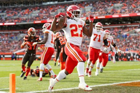 NFL odds lines Chiefs Browns