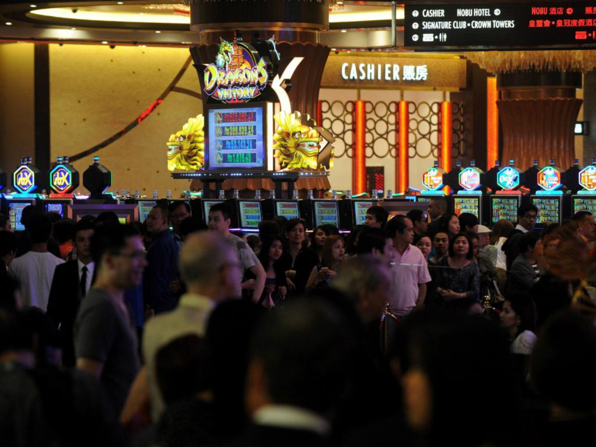 Macau casino tourism visitor arrivals