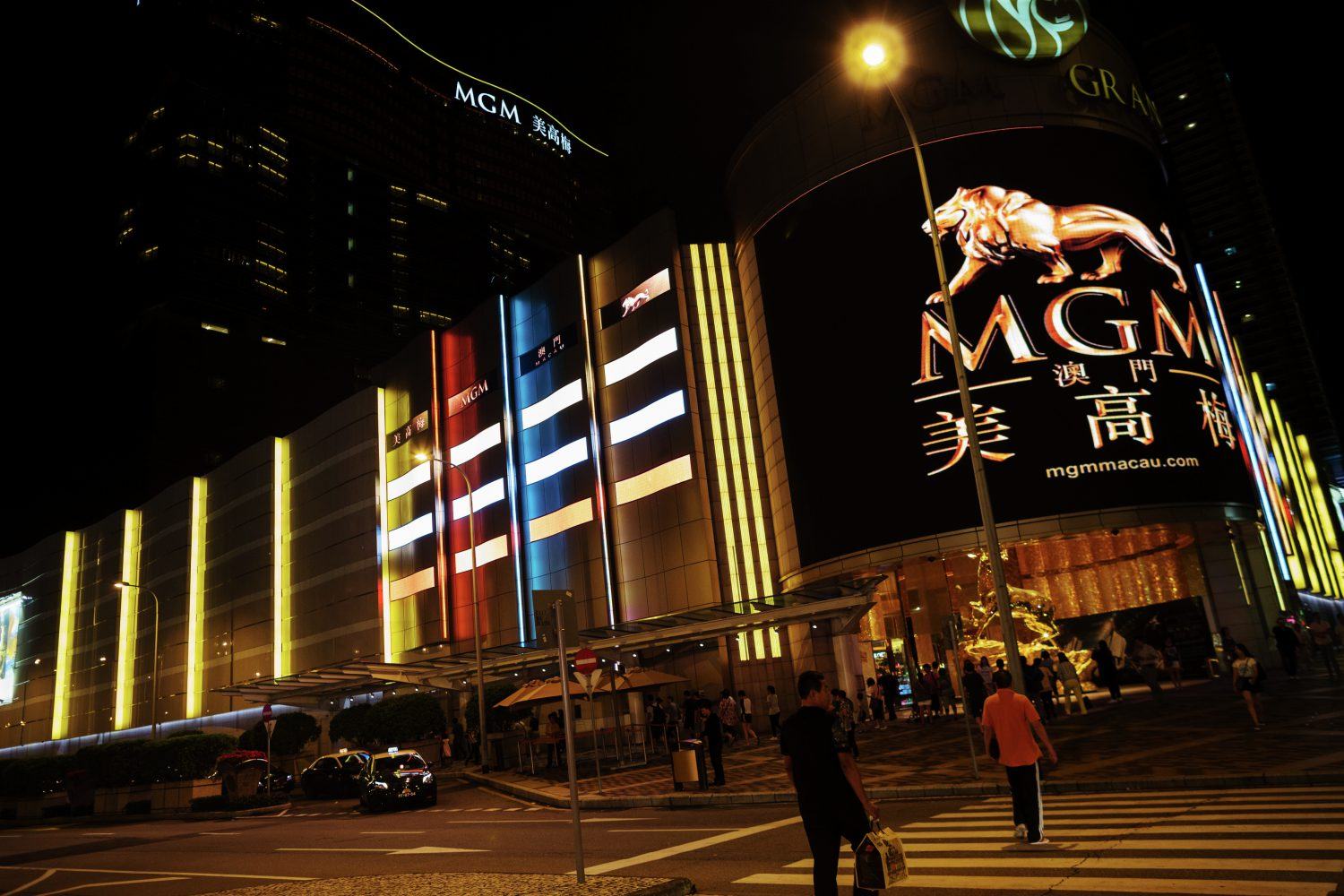 Macau gaming tables casinos