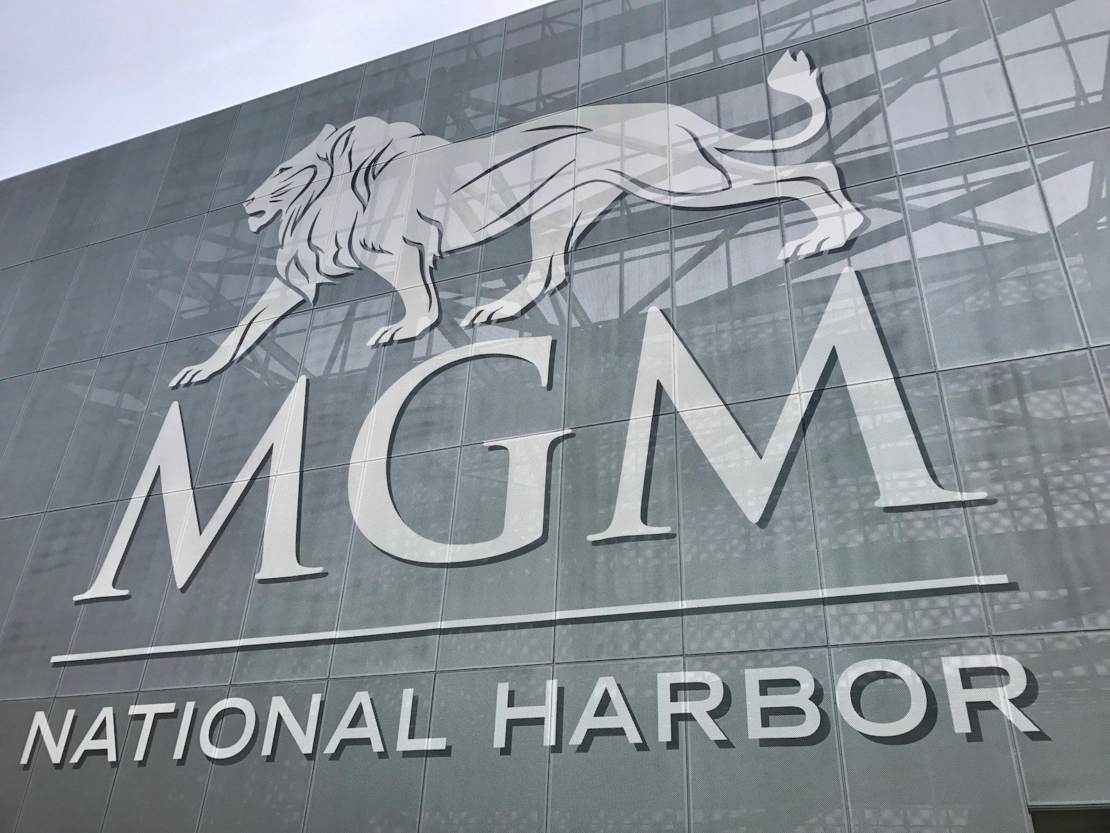 Maryland casino revenue MGM National Harbor