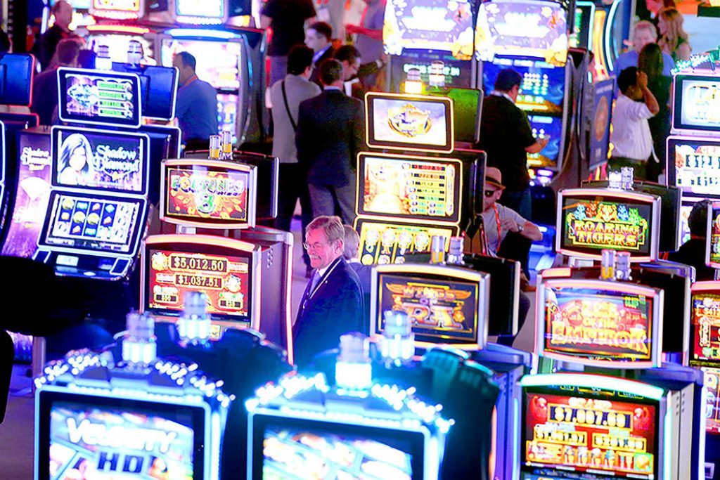Scientific Games Beats Q4 Projections Thanks to 151.5 Million Shuffle