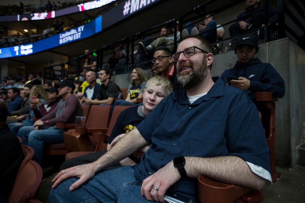 Perfect Bracket Busted by Tennessee's Sweet 16 Loss to Purdue