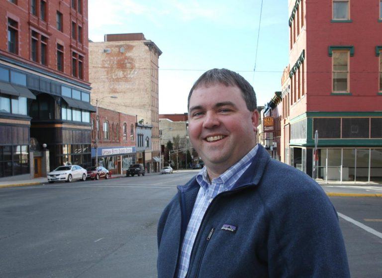 Montana Legislature Weighs Two Sports Betting Bills on Tight Deadlines