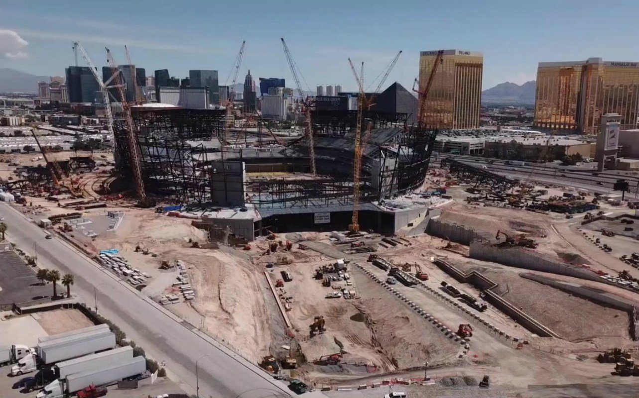 Las Vegas stadium Super Bowl odds