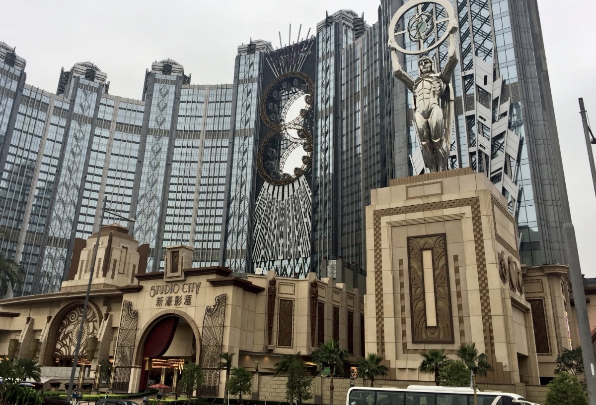 Melco Resorts stock revenue Macau casino