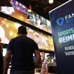 William Hill Gives $50K to Writing Class Following Copyright Lawsuit Settlement With Rival FanDuel