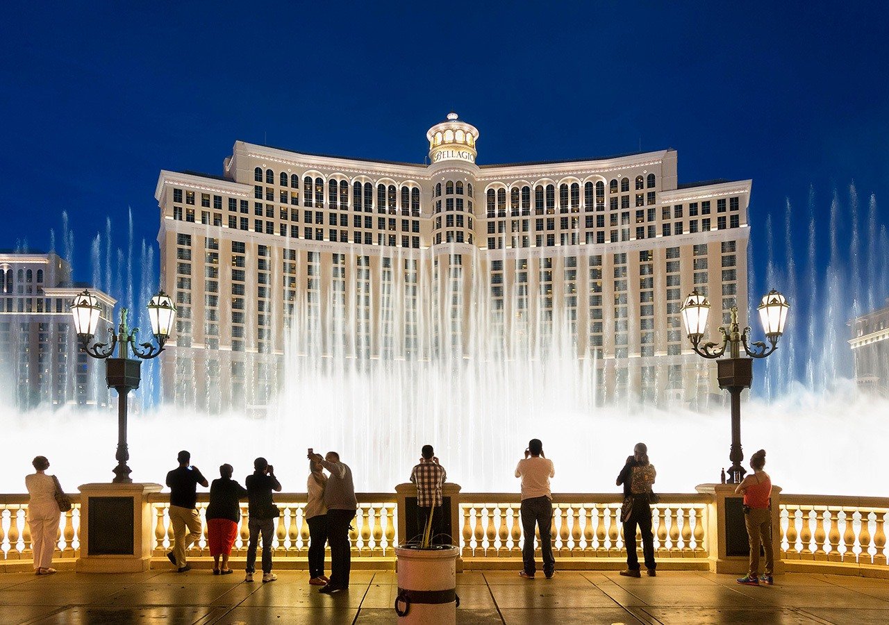 nfl draft bellagio fountains