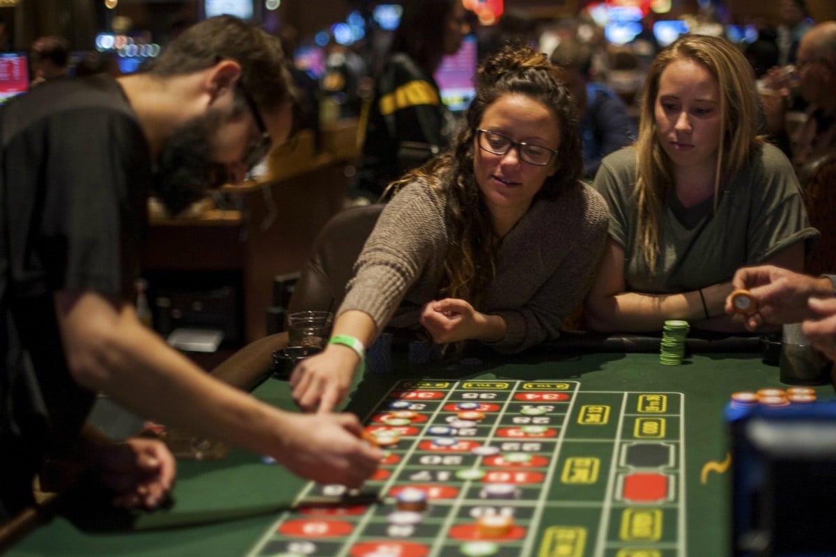 college students casinos gambling millennial