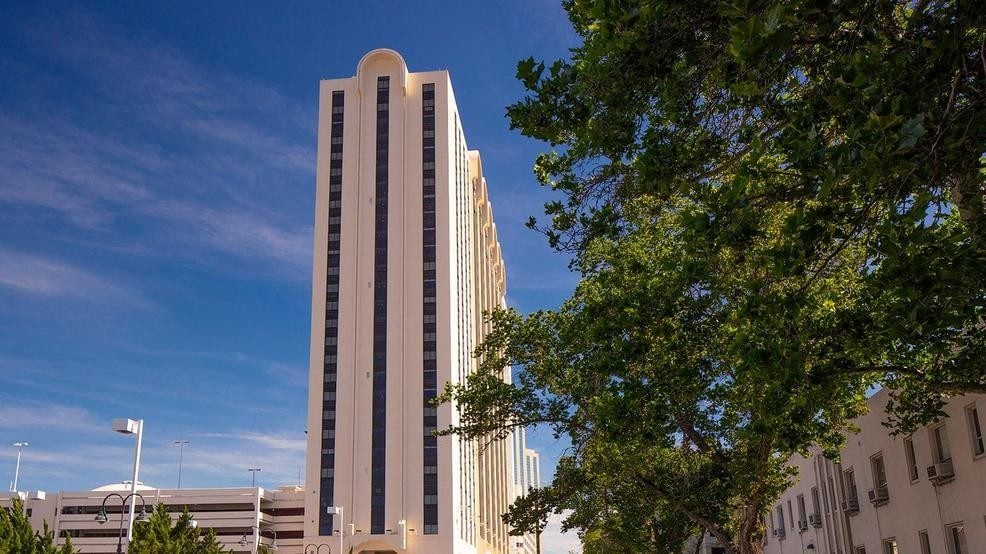 Circus Circus Tower Transforms Into Dorms For Nevada Reno