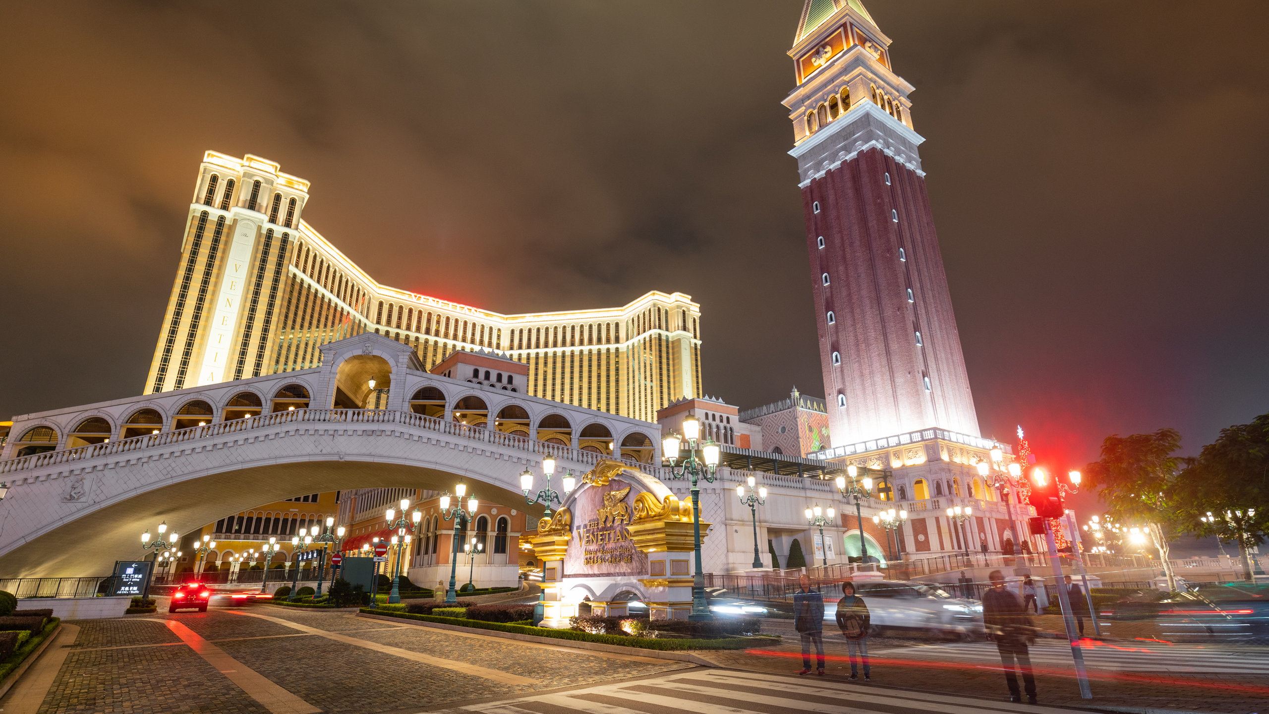 Las Vegas Sands CEO Praises China While Macau License Up for Renewal