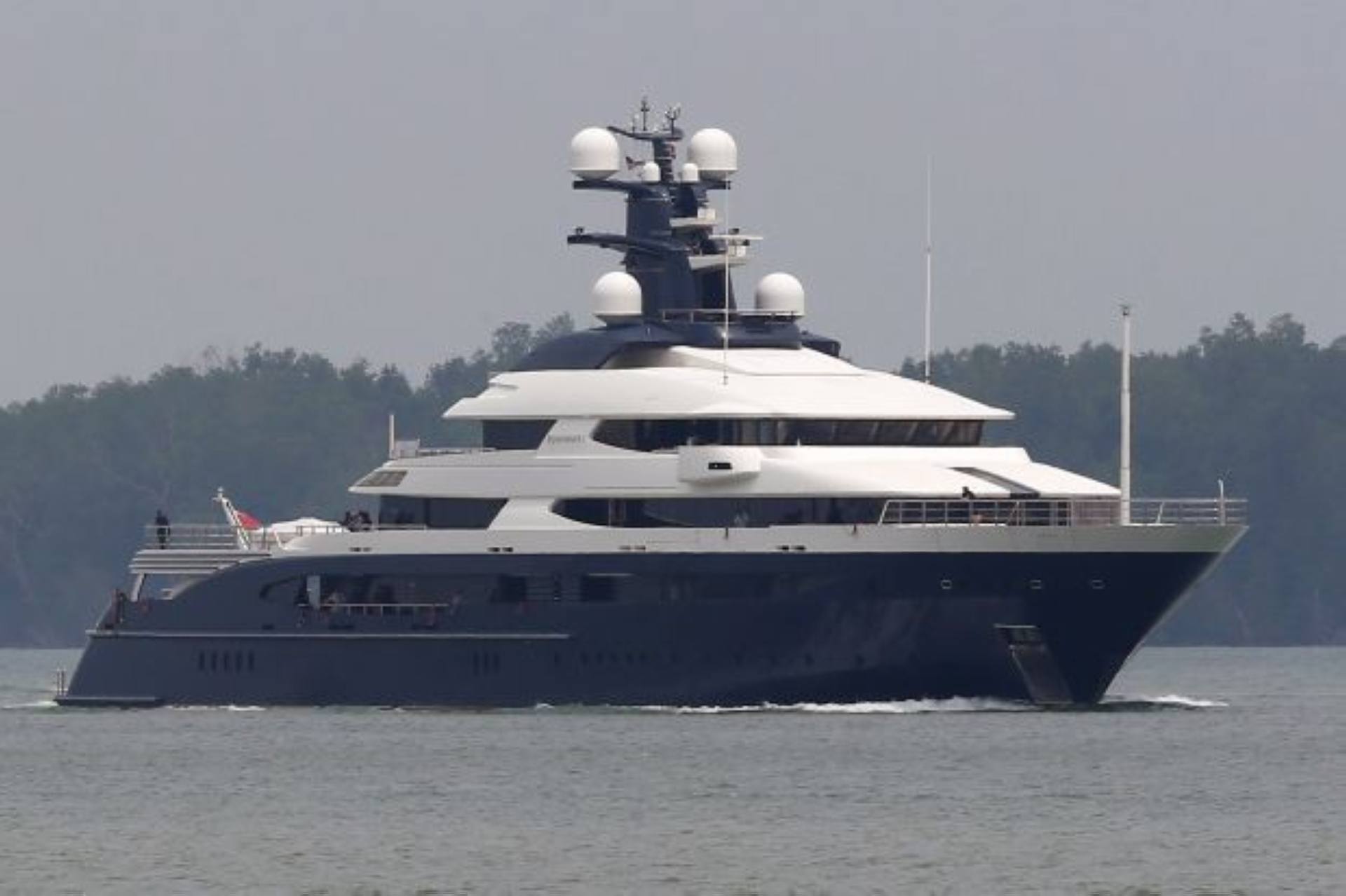 200m yacht preis