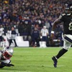 Patriots Unbeaten Run Ends in Baltimore, Ravens Top New England in Potential Playoff Preview
