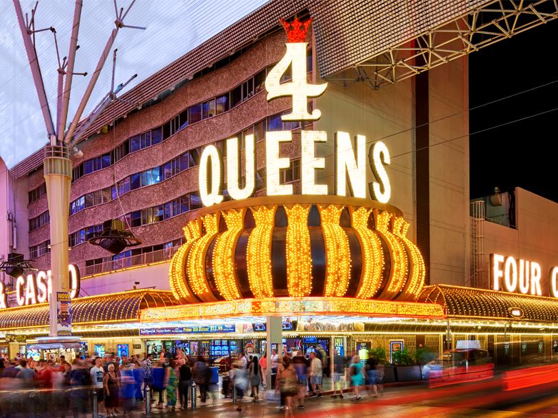 Four Queens Four Queens