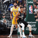 NBA Christmas Marathon Features Possible Playoff Previews in Lakers-Clippers, Bucks-Sixers