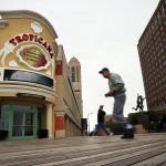 Gaming and Leisure Properties CEO Carlino Backs up the Bus, Buys $2 Million Worth of Sagging Stock