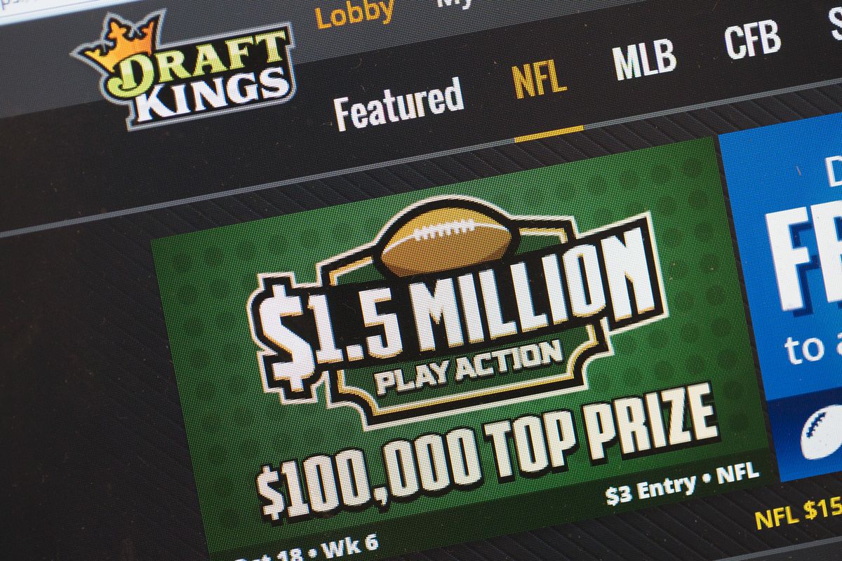 DraftKings, FanDuel Sued