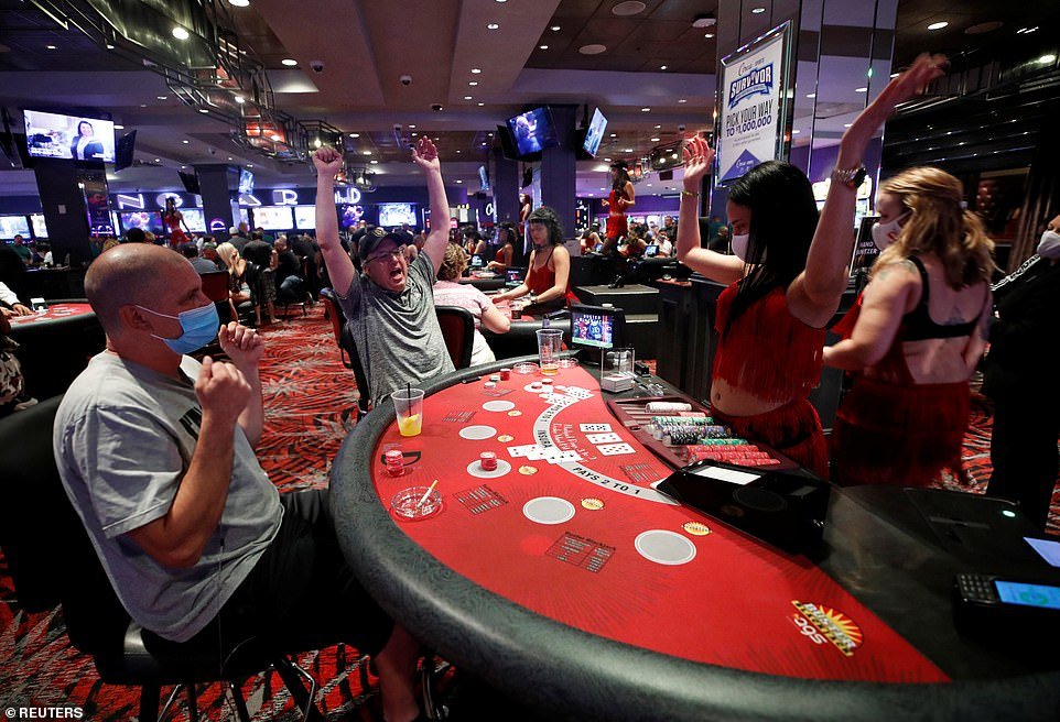 Las Vegas Casinos Reopen After 78 Days, Precautions in Place