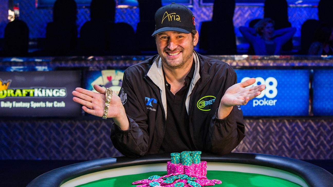 This Amateur Owned A TILTED Phil Hellmuth For $$$ ♠️ PokerStars