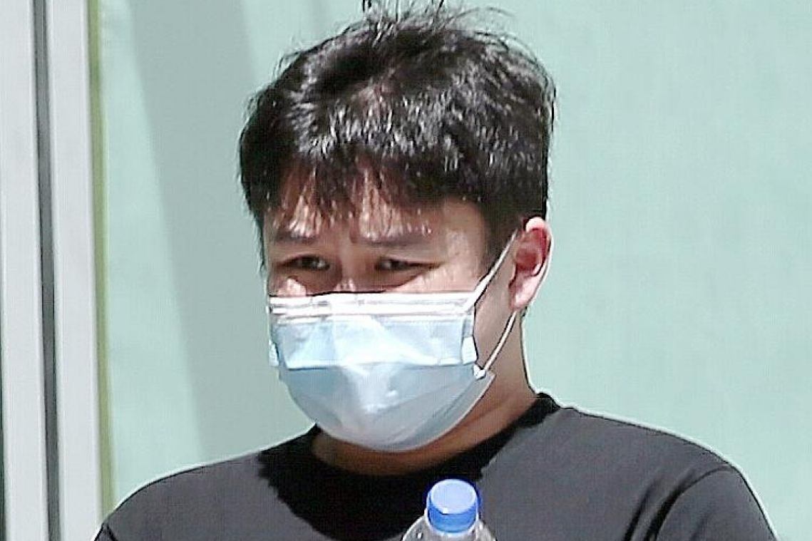 Resorts World Sentosa Dealer Imprisoned For Palming Chips