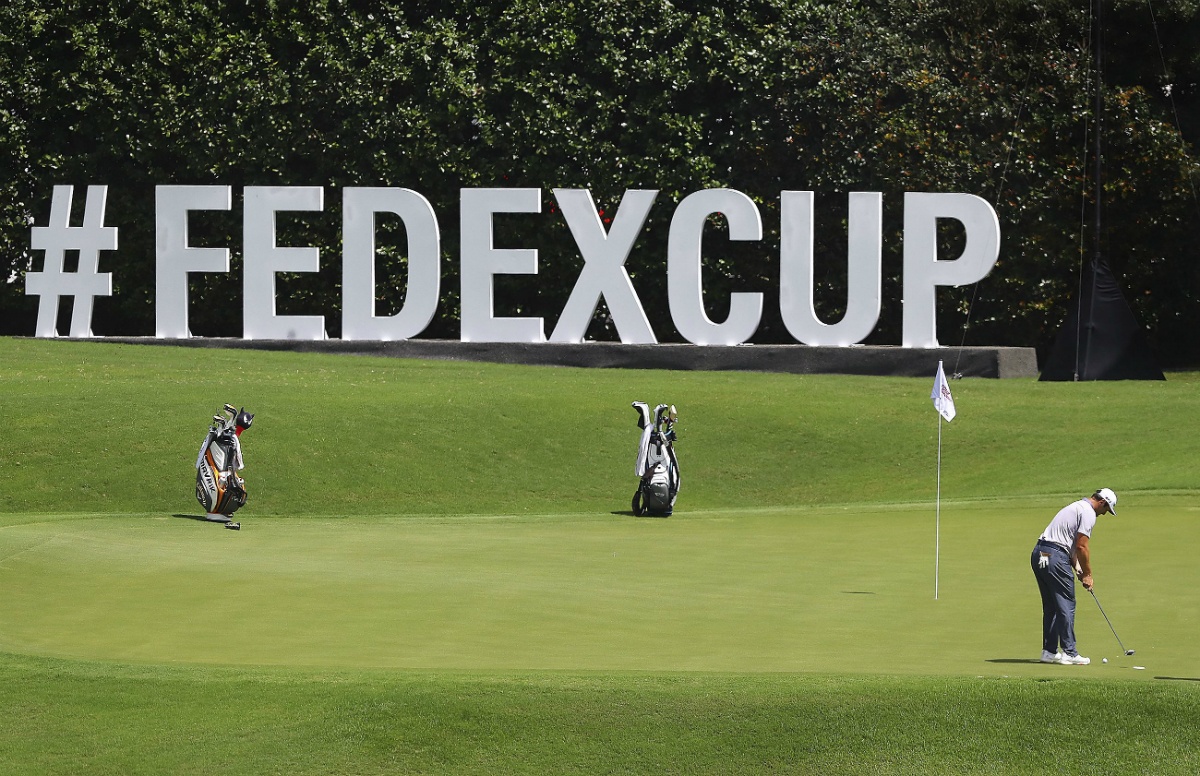 Dustin Johnson FedEx Cup Playoffs Favorite at TOUR Championship