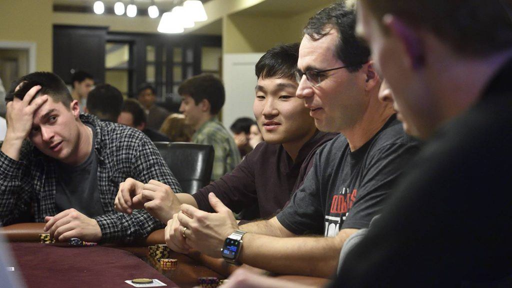 Online World Series of Poker Sets Records with 27.6M Prize Pool