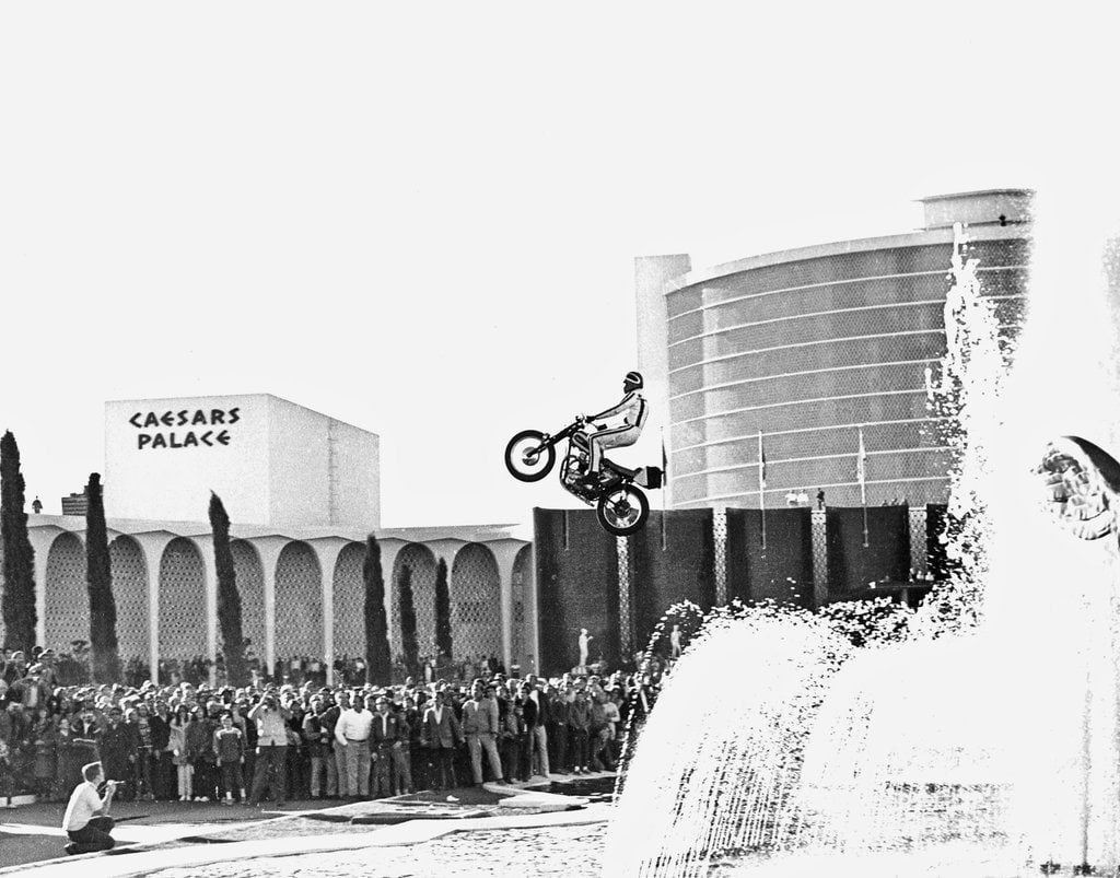 Evel Knievel Color 8x10 Photo Caesars Palace Jump 3 