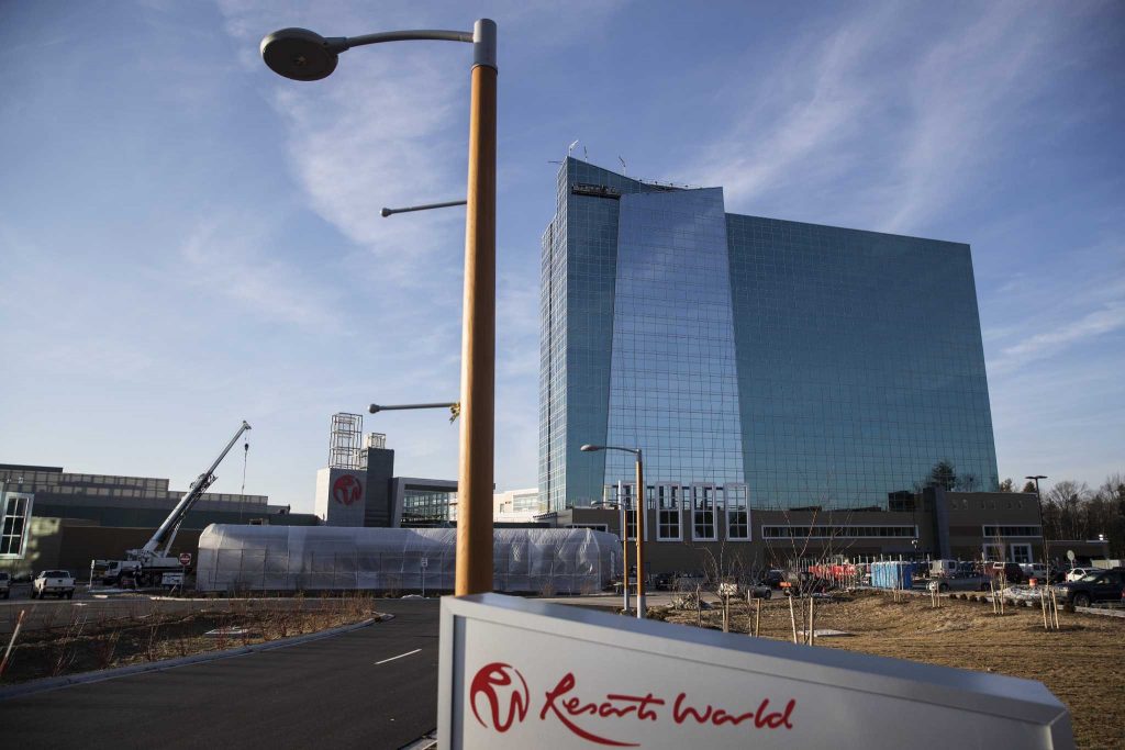 resorts world catskills new york state casinos