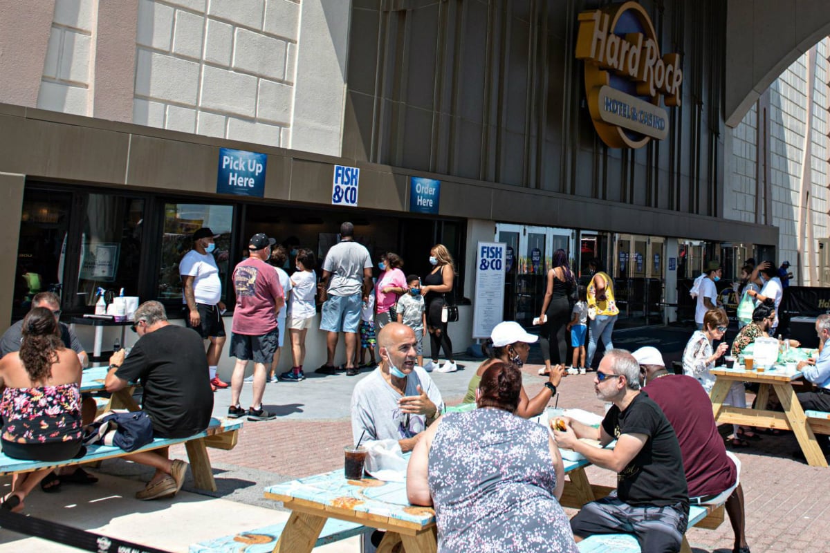 Atlantic City casinos food beverages Murphy