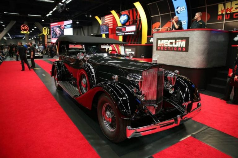 Las Vegas Convention Center Reopens for Mecum Auctions Show