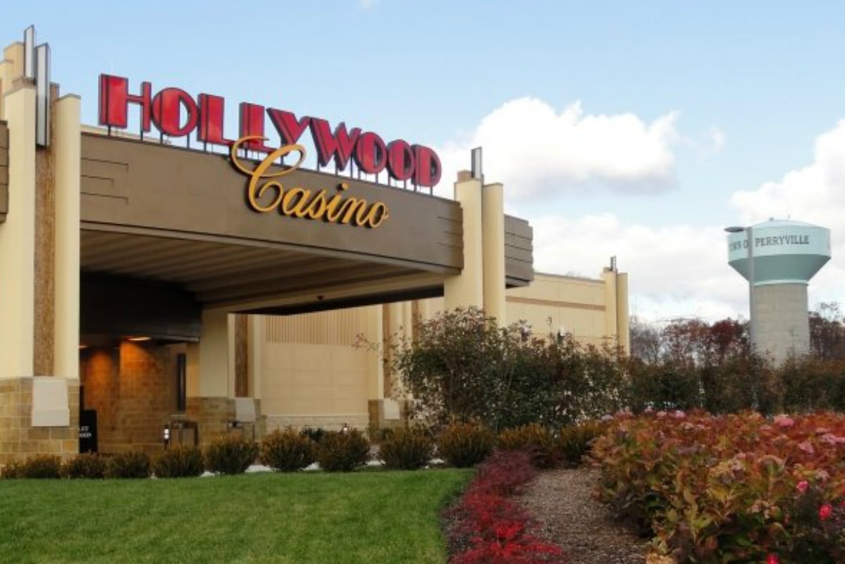 Penn National Gaming Hollywood Casino Perryville