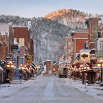 South Dakota Mobile Sports Betting Bill Dead, While North Dakota iGaming Advances
